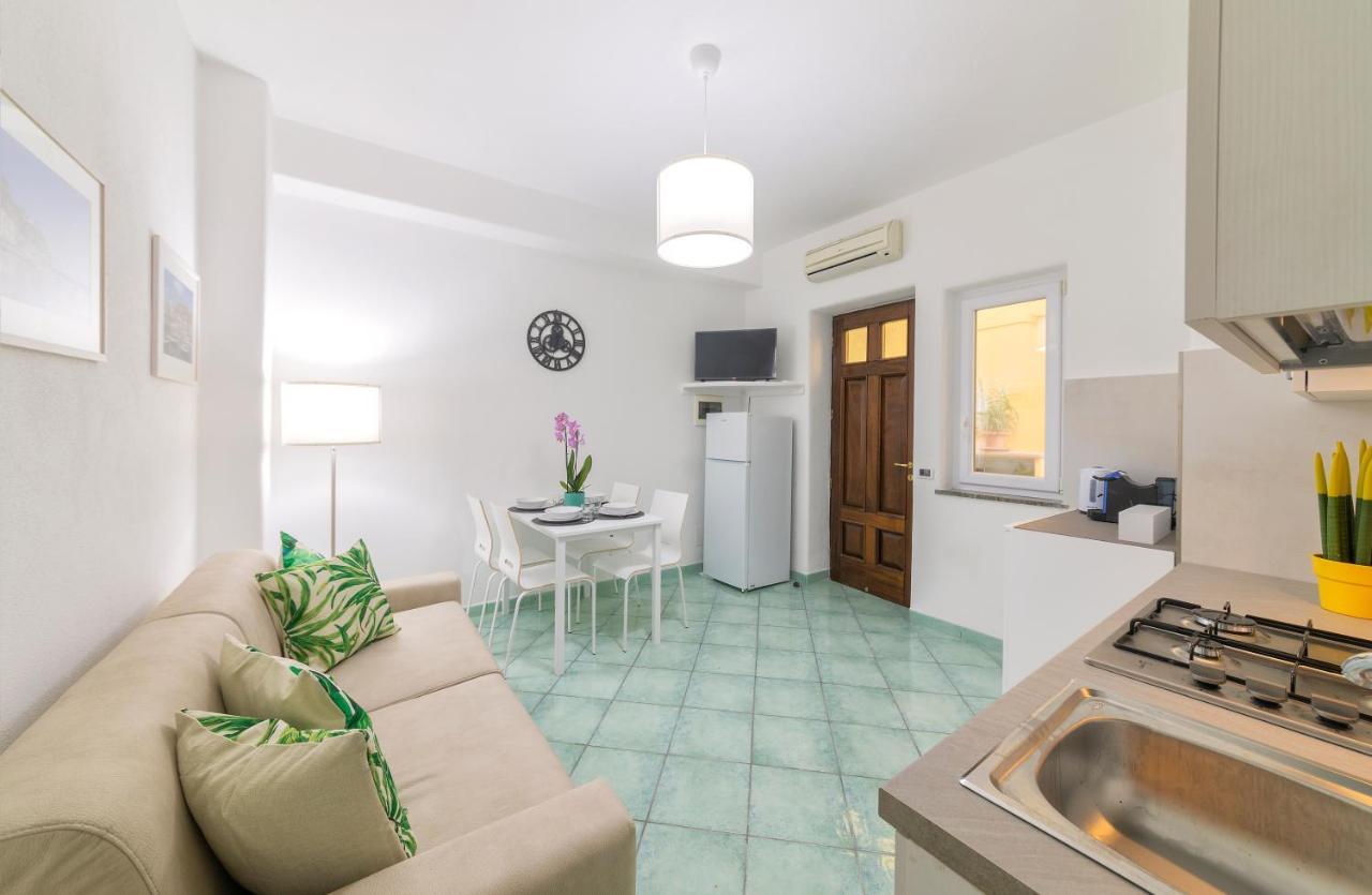 Lily'S Home Lacco Ameno  Luaran gambar