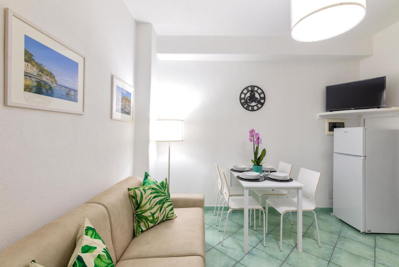 Lily'S Home Lacco Ameno  Luaran gambar